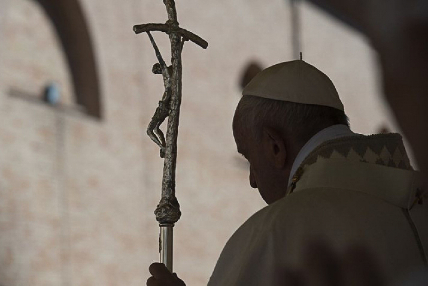 Kapcsolódjatok be az imába! – Ferenc pápa a pénteki imára hív