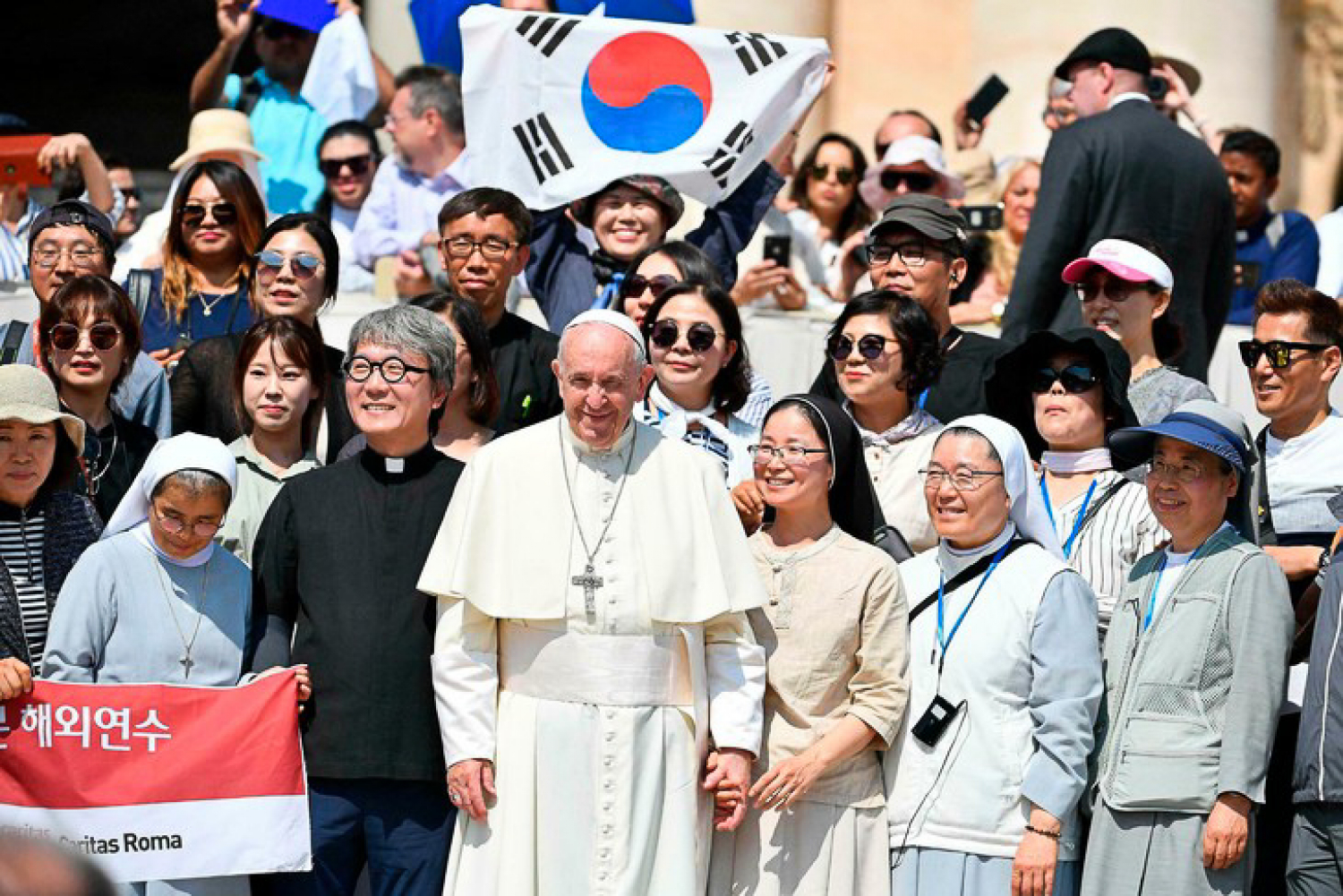 A dél-koreai püspökök egy éven keresztül naponta imádkoznak a békéért